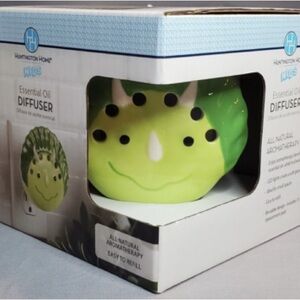 Huntington Home Kids Essential Oil
Diffuser Green Dinosaur Wall ...